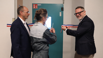 from left to right : Joël Wajsman (Site Manager), Isabelle Boullet (Product Lab & CTA Manager), Dr. Ralf Otte (Vice President, Global Technology OEM Coatings)
