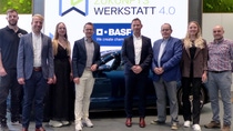 Im Rahmen der Kooperation mit der Zukunftswerkstatt 4.0 ist BASF Coatings maßgeblich mit Autoreparaturlack-Lösungen und Angeboten der Digital Incubation Unit, die als Inkubationseinheit des Unternehmens digitale Geschäftsmodelle identifiziert und validiert, vertreten.