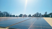 Chemetall’s new state-of-the-art photovoltaic system includes 1,725 square meters of solar panels installed on the site’s roofs. Chemetall’s new state-of-the-art photovoltaic system includes 1,725 square meters of solar panels installed on the site’s roofs.